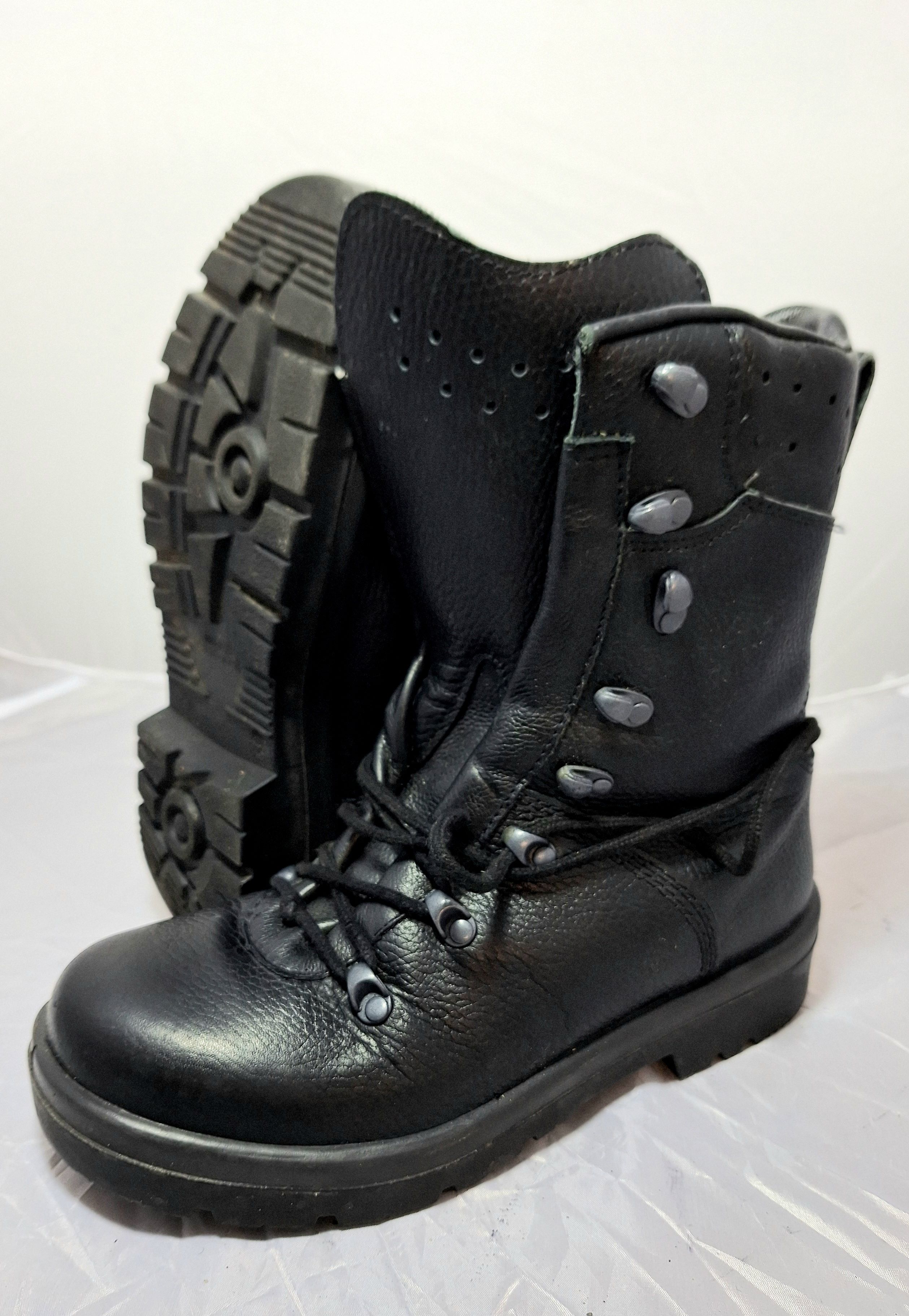 ~59 Kampfstiefel Original Bundeswehr BW Gr. 38 Stiefel Herren Leder Militär