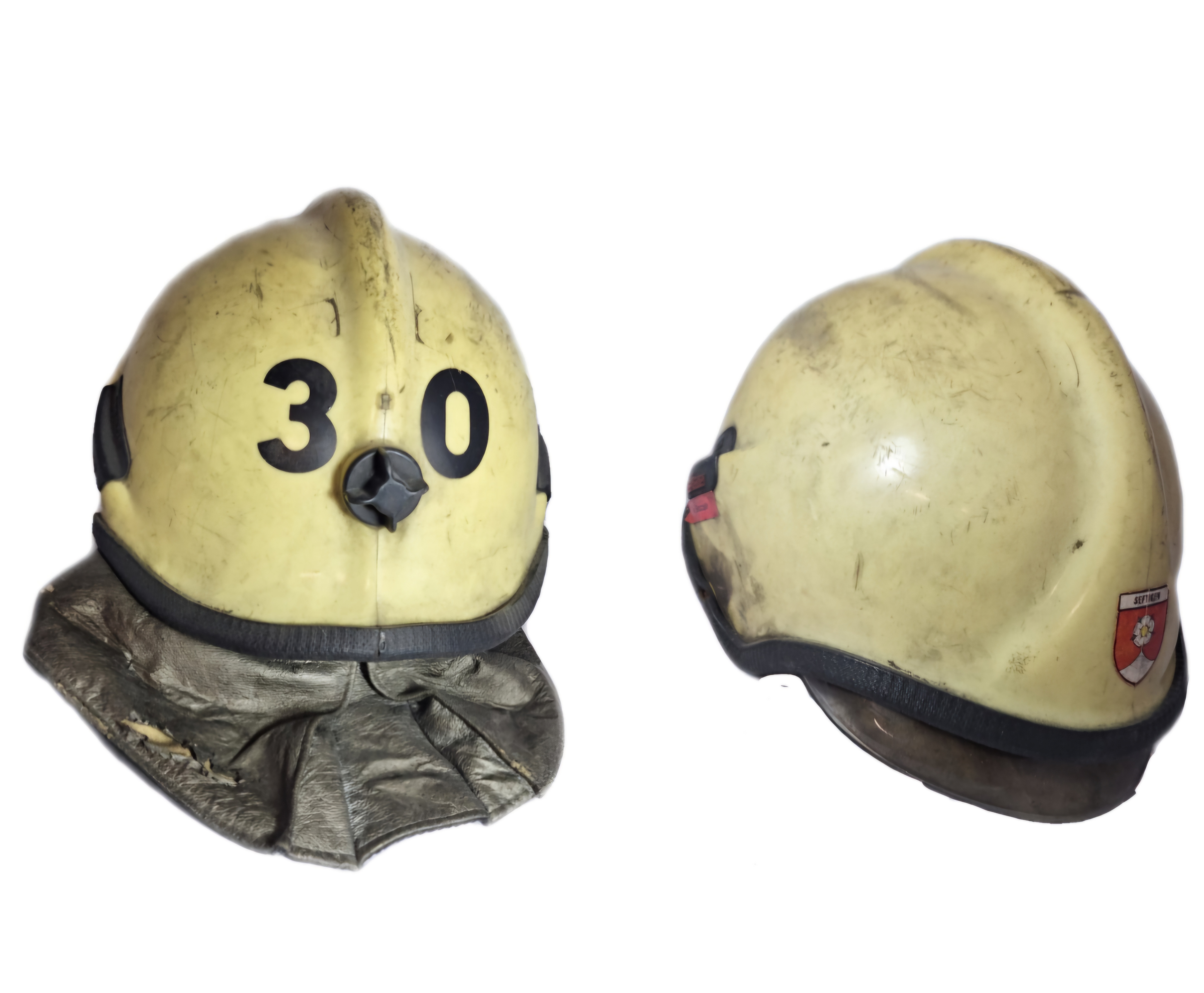 ~130 Feuerwehrhelm Schweiz CH Gemeinde Seftigen beige No. 30 Rosenbauer Helm ~130 Feuerwehrhelm Schweiz CH Gemeinde Seftigen beige No. 30 Rosenbauer Helm