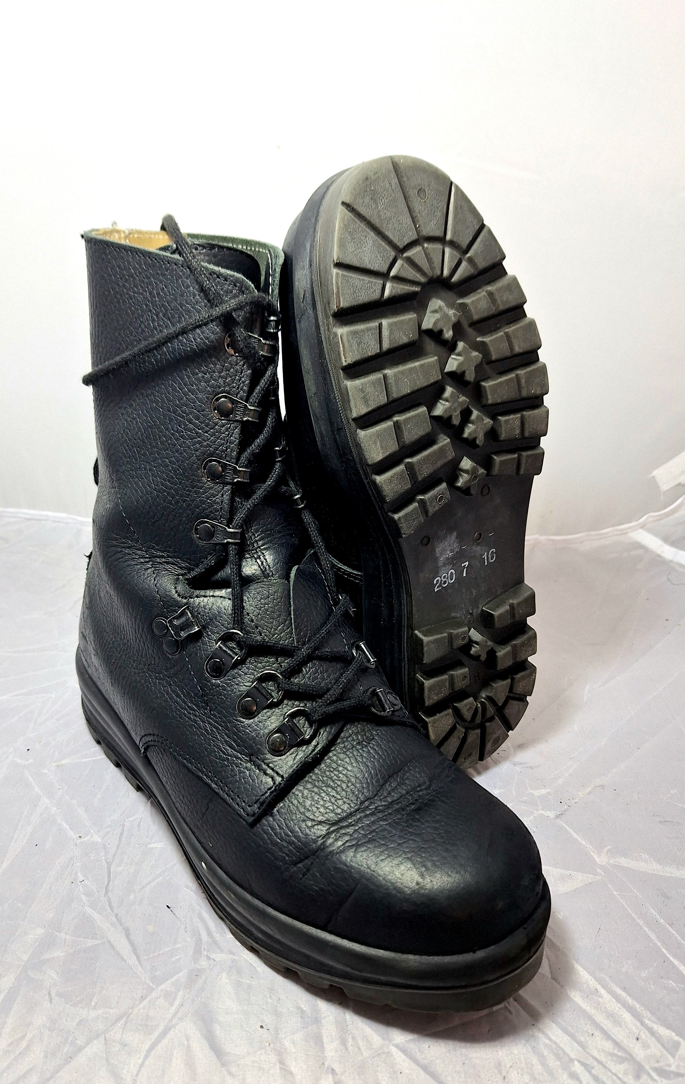 ~40 Kampfstiefel Schweizer Armee MINERVA Gr. 42,5 Stiefel Herren Leder