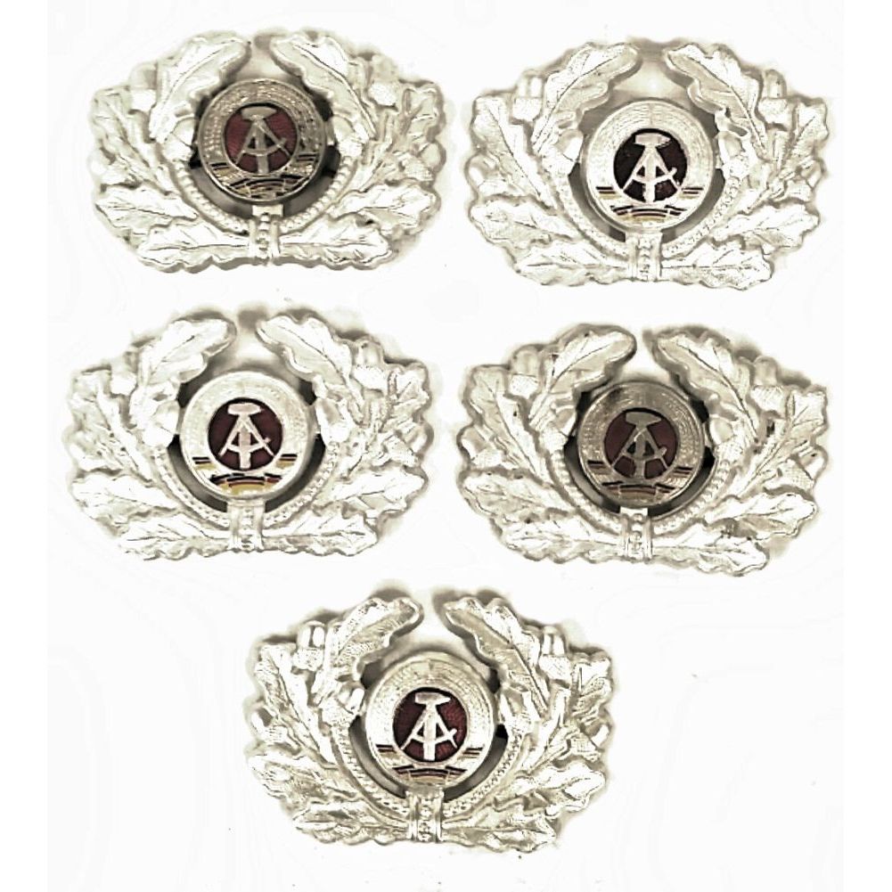 5 Stück Original Abzeichen DDR NVA Mützenkranz Offizier Soldat Aluminium 5 Stück Original Abzeichen DDR NVA Mützenkranz Offizier Soldat Aluminium