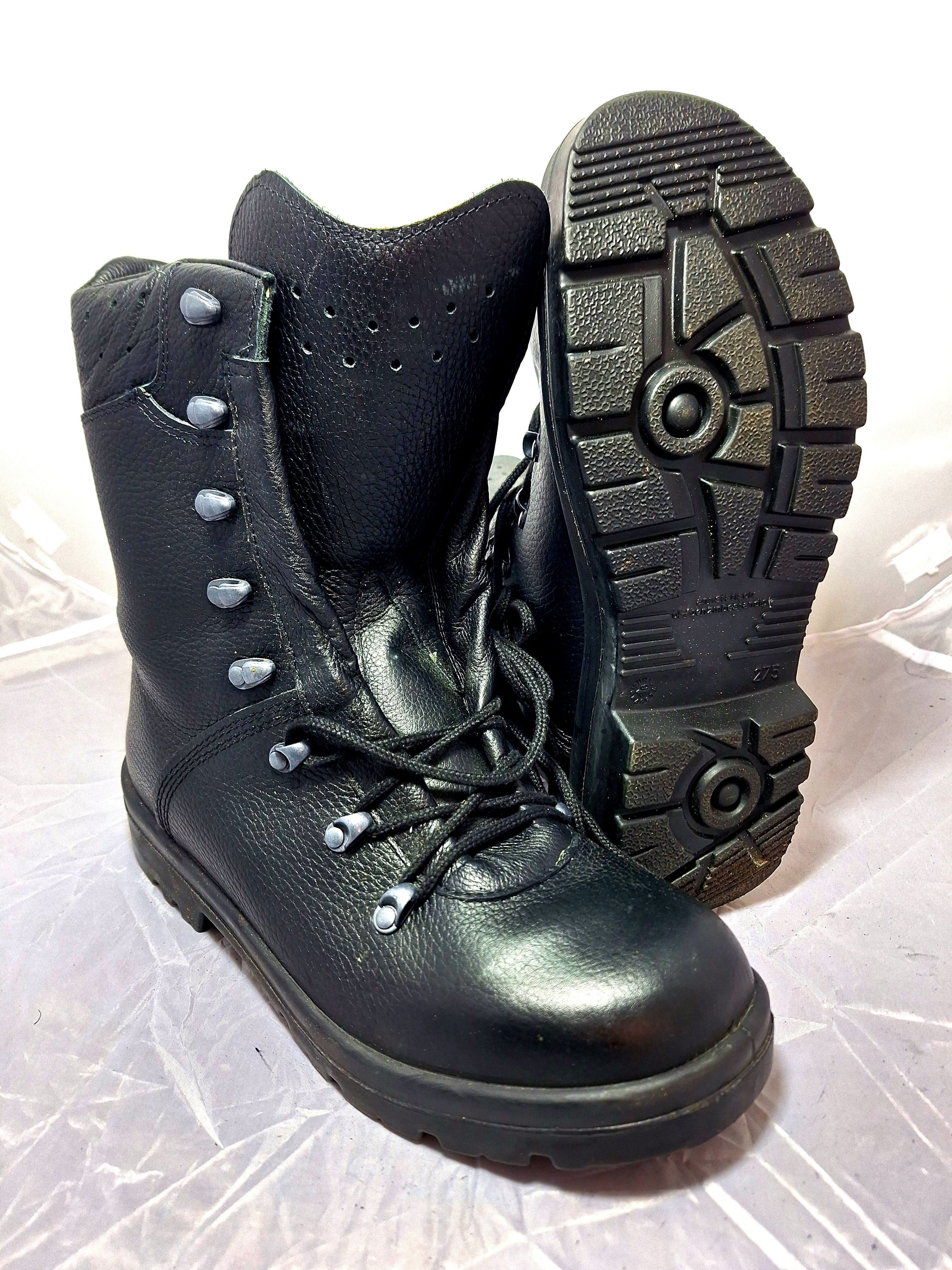 ~22 Kampfstiefel Original Bundeswehr BW Gr. 42 Stiefel Herren Leder Militär